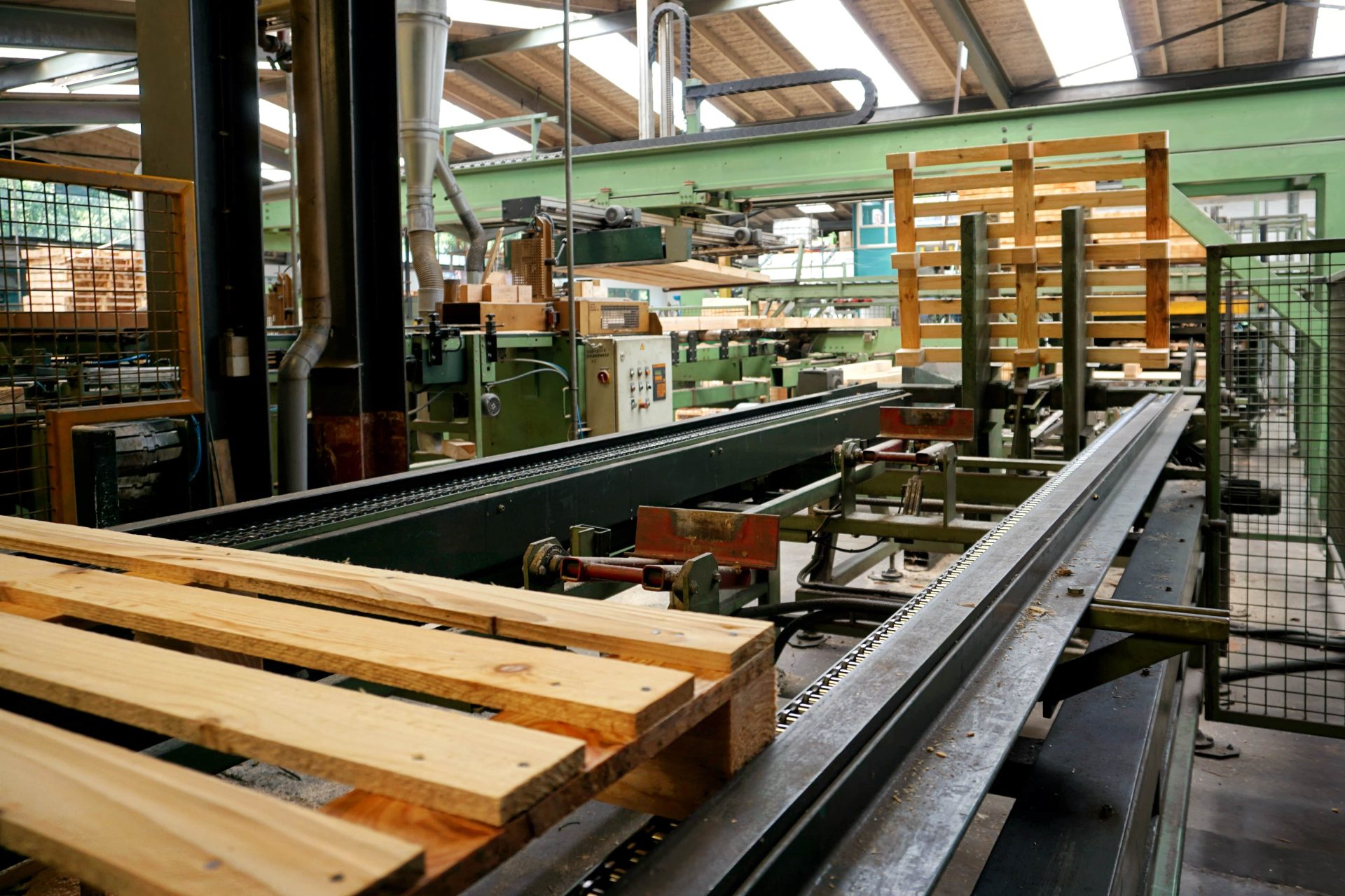 Verhoeven Emballage - Productie houten pallets